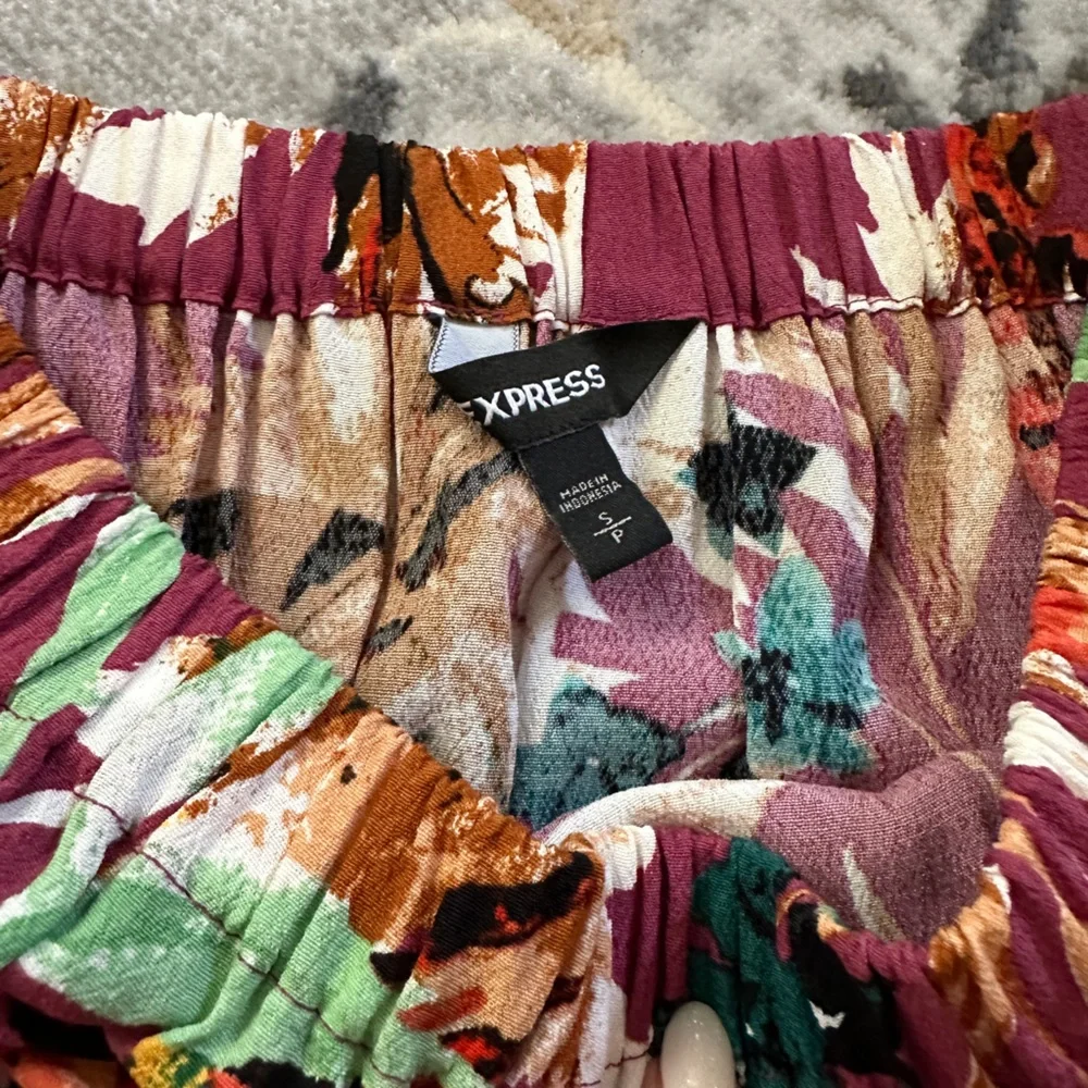 Express Romper - Picture 2 of 2